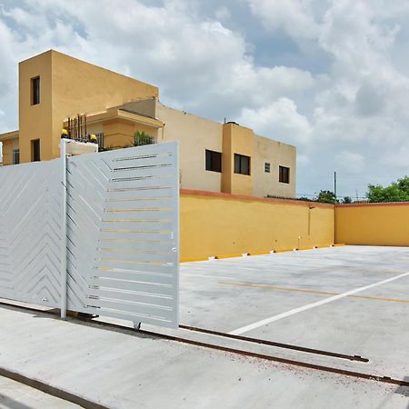 Bnb Tropical Island Aparthotel - Corales Del Sur - Santo Domingo Este ภายนอก รูปภาพ