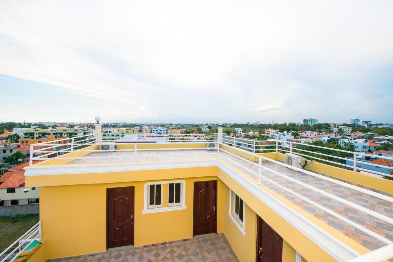 Bnb Tropical Island Aparthotel - Corales Del Sur - Santo Domingo Este La Viva ภายนอก รูปภาพ