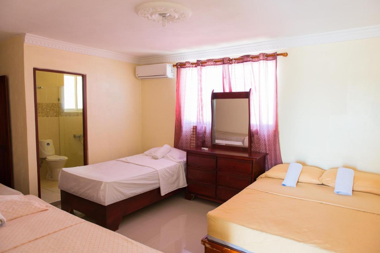 Bnb Tropical Island Aparthotel - Corales Del Sur - Santo Domingo Este La Viva ภายนอก รูปภาพ