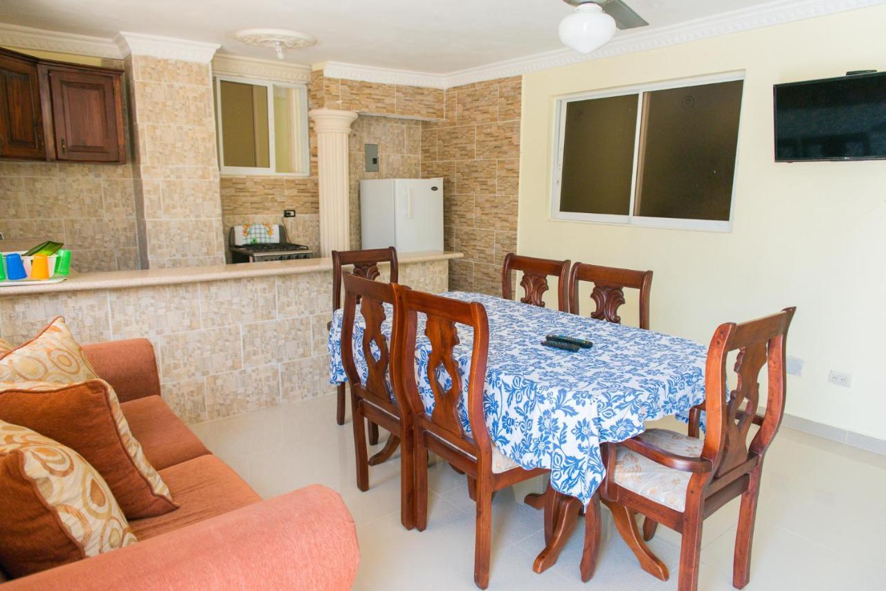 Bnb Tropical Island Aparthotel - Corales Del Sur - Santo Domingo Este La Viva ภายนอก รูปภาพ