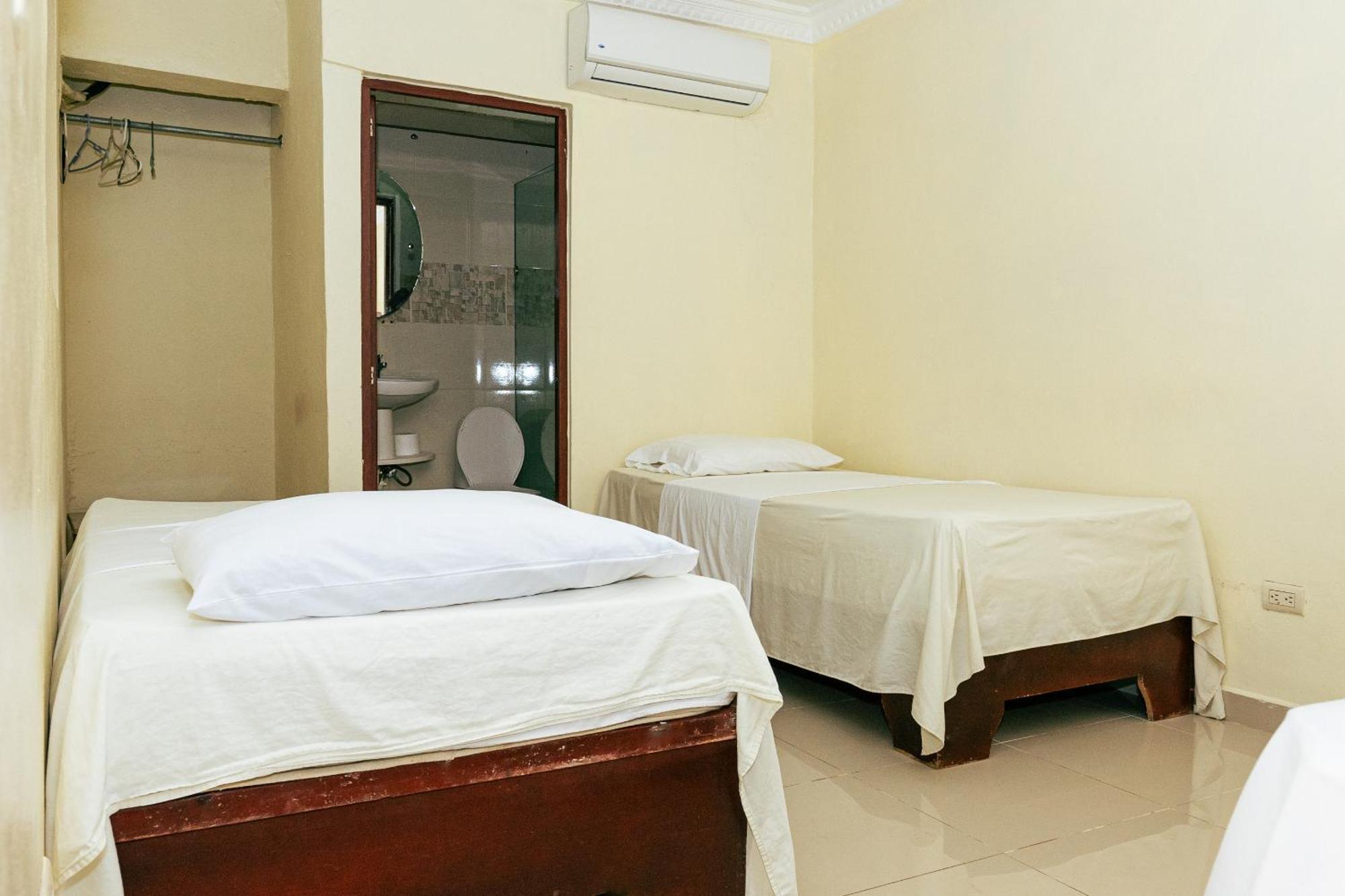 Bnb Tropical Island Aparthotel - Corales Del Sur - Santo Domingo Este ภายนอก รูปภาพ