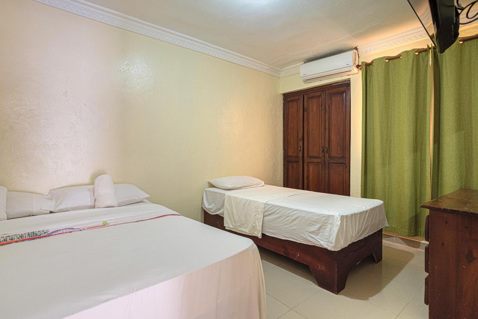 Bnb Tropical Island Aparthotel - Corales Del Sur - Santo Domingo Este La Viva ภายนอก รูปภาพ