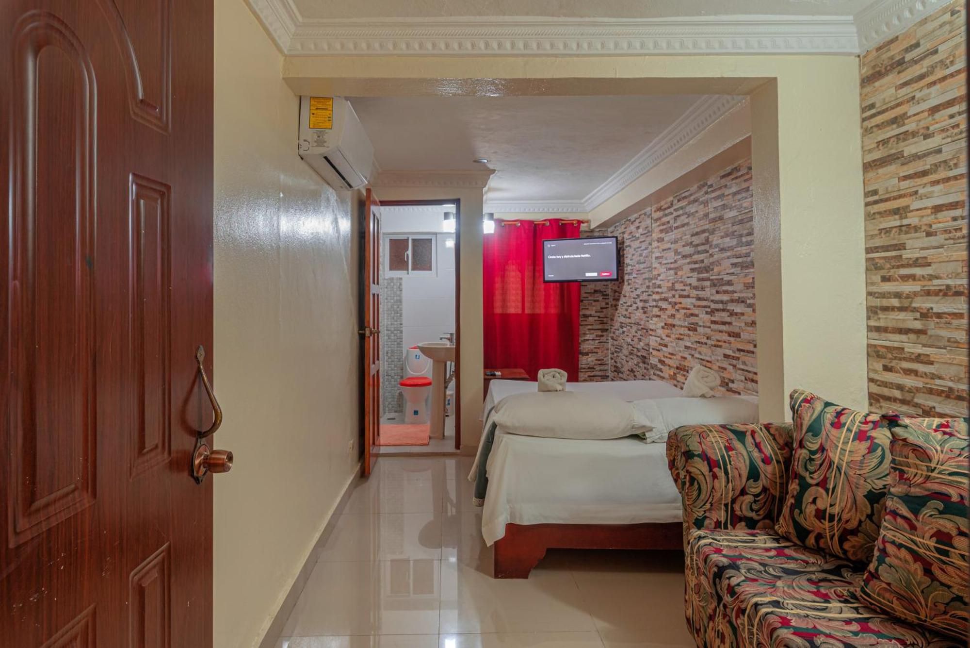 Bnb Tropical Island Aparthotel - Corales Del Sur - Santo Domingo Este La Viva ภายนอก รูปภาพ